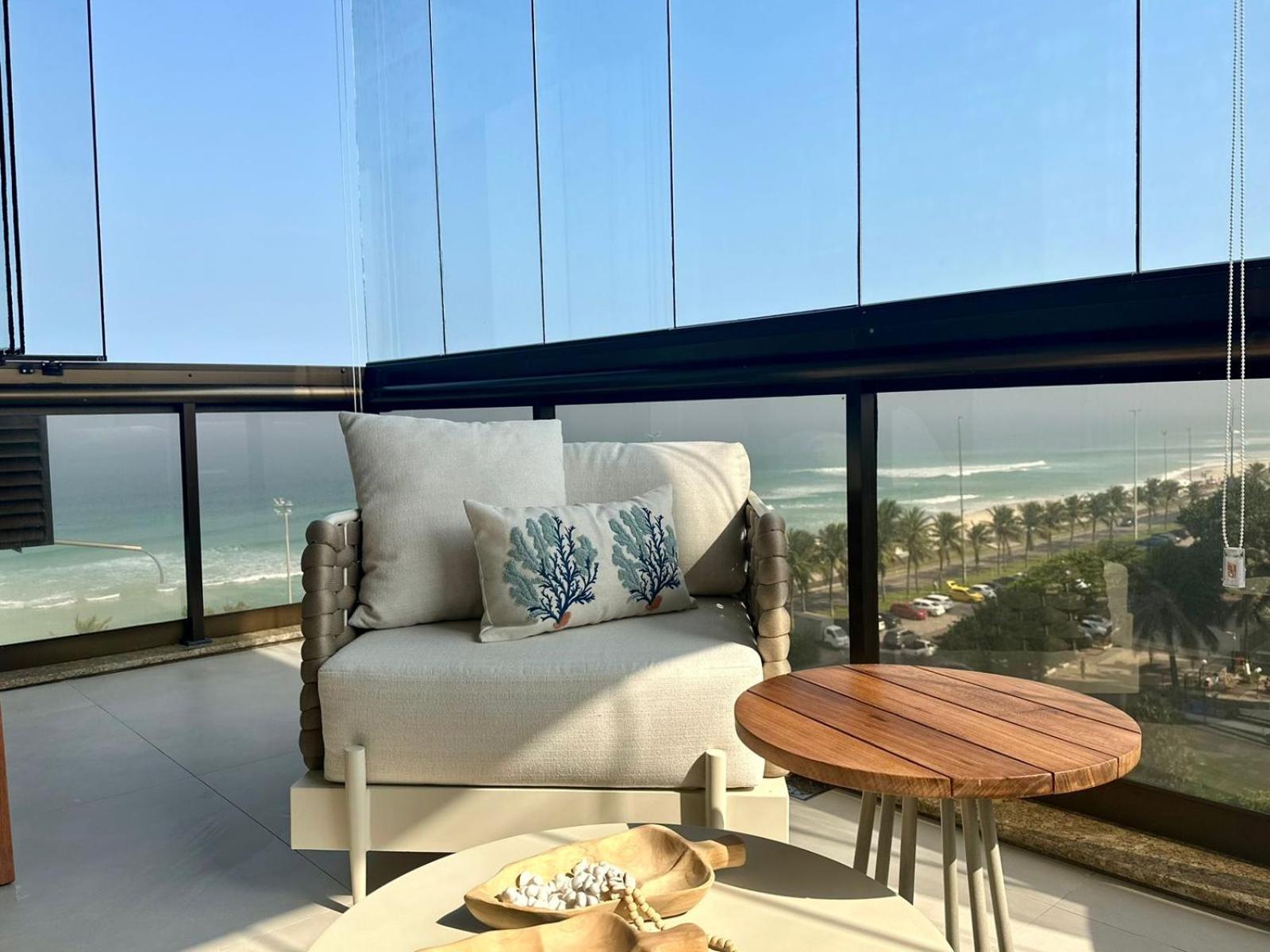 Lindo Apto No Melhor Lugar Da Barra Da Tijuca! Com Uma Vista De Tirar O Folego, Frente Para O Mar! Totalmente Equipado E Decorado Ao Lado Dos Melhores Hoteis E Quiosques Da Barra! Portaria 24H, Piscina, Sauna, Jacuzzi, Academia, Garagem, Wi-Fi, Lavan Rio de Janeiro Zewnętrze zdjęcie