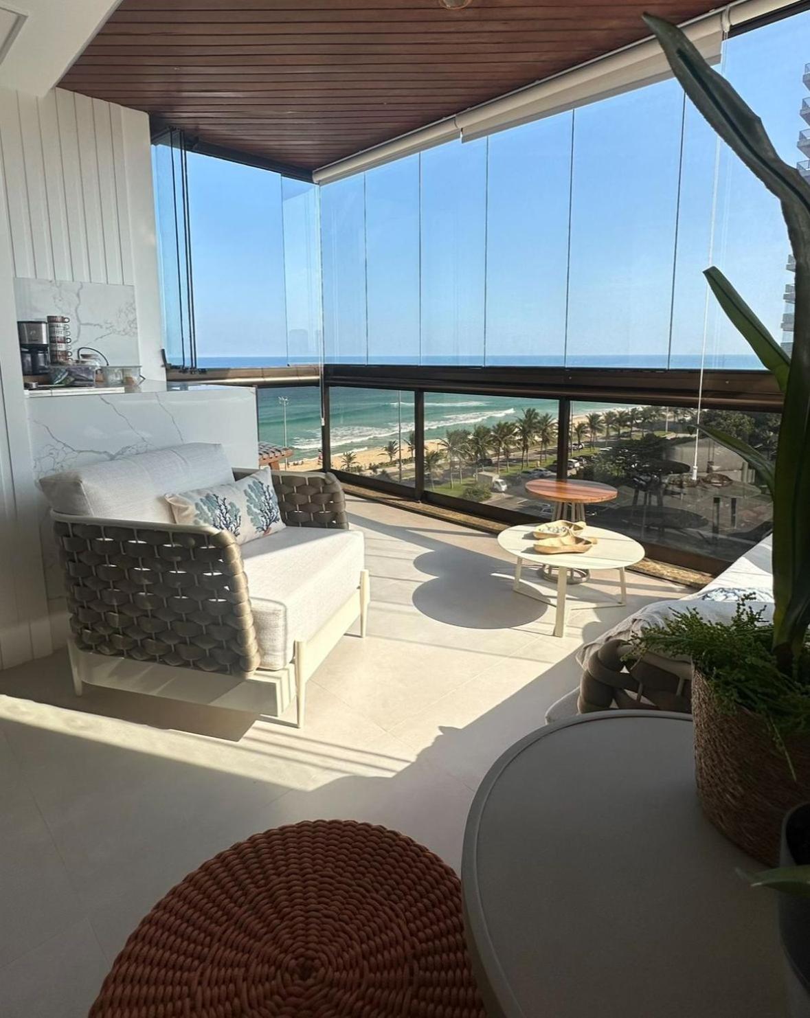Lindo Apto No Melhor Lugar Da Barra Da Tijuca! Com Uma Vista De Tirar O Folego, Frente Para O Mar! Totalmente Equipado E Decorado Ao Lado Dos Melhores Hoteis E Quiosques Da Barra! Portaria 24H, Piscina, Sauna, Jacuzzi, Academia, Garagem, Wi-Fi, Lavan Rio de Janeiro Zewnętrze zdjęcie