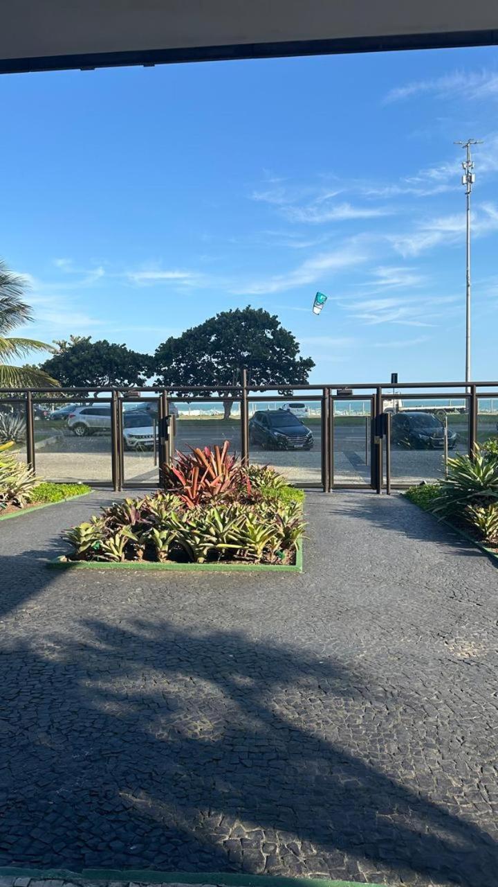 Lindo Apto No Melhor Lugar Da Barra Da Tijuca! Com Uma Vista De Tirar O Folego, Frente Para O Mar! Totalmente Equipado E Decorado Ao Lado Dos Melhores Hoteis E Quiosques Da Barra! Portaria 24H, Piscina, Sauna, Jacuzzi, Academia, Garagem, Wi-Fi, Lavan Rio de Janeiro Zewnętrze zdjęcie
